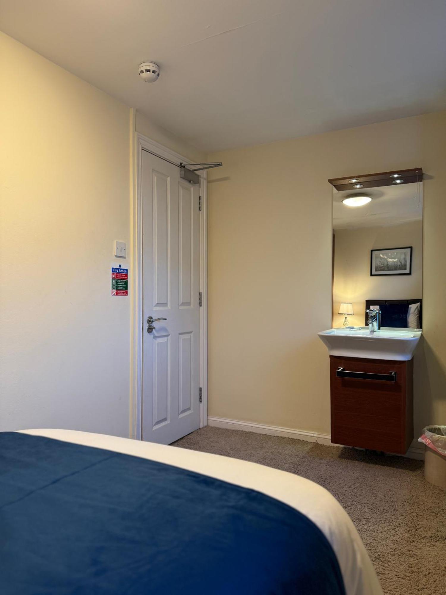 Clifton House Guest house 3*