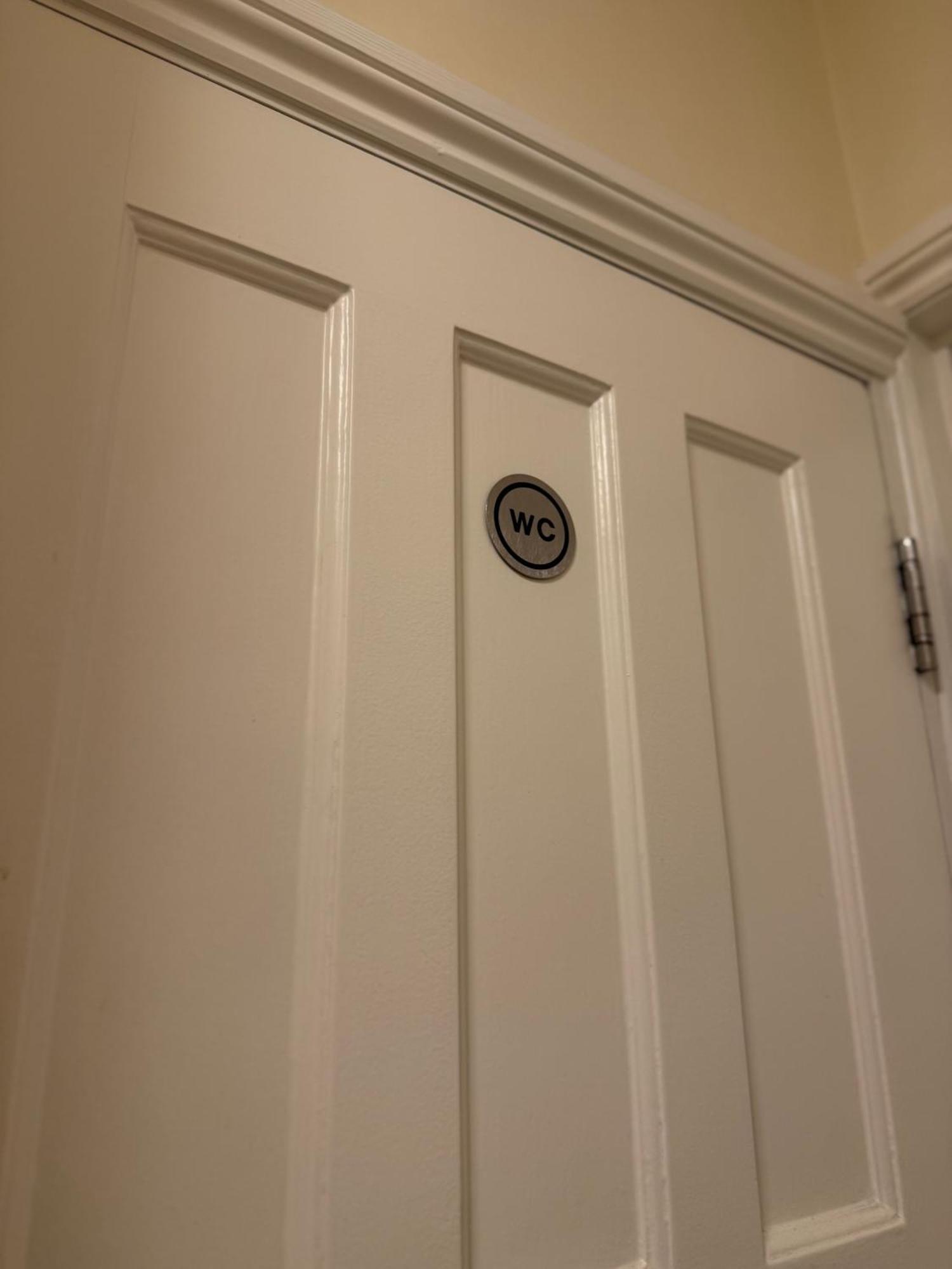 Clifton House 3*